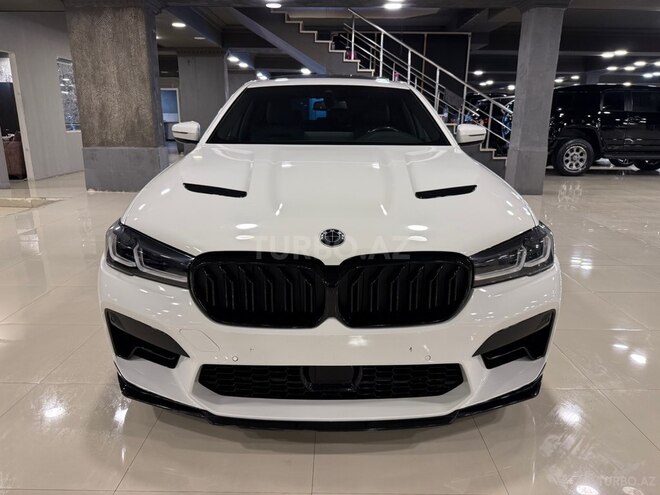BMW 530e-1