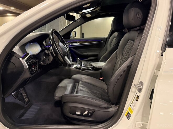 BMW 530e-8