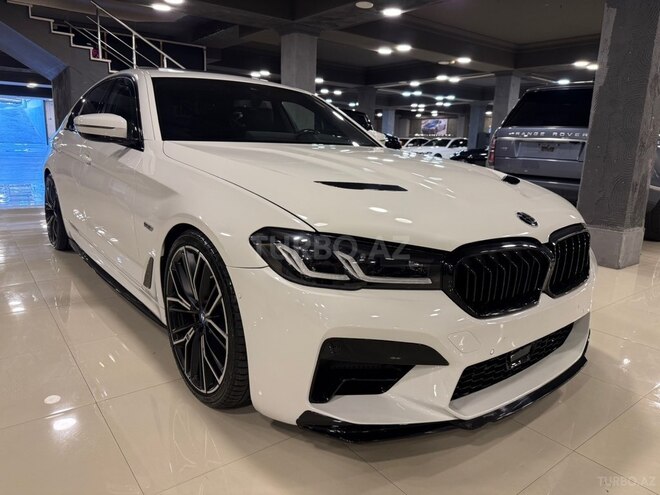 BMW 530e-4