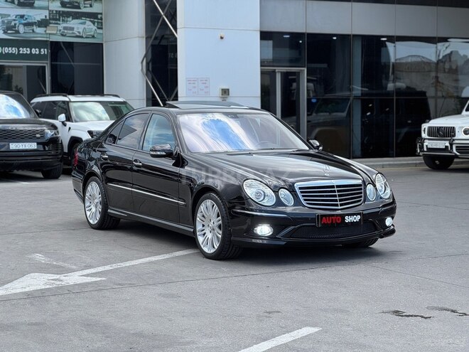 Mercedes E 300-16