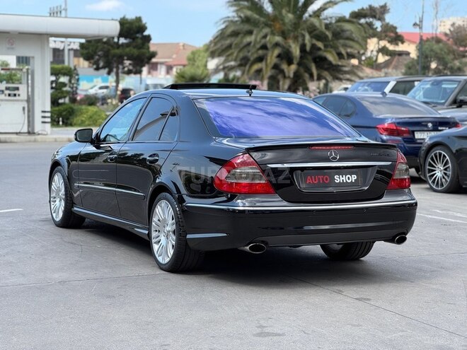 Mercedes E 300-8
