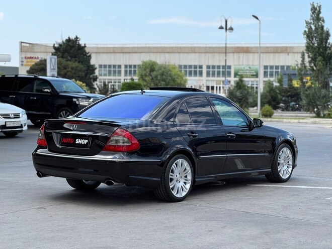 Mercedes E 300-4