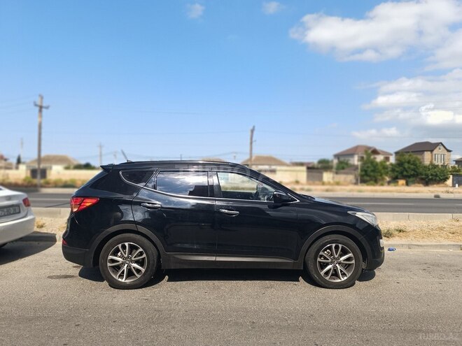 Hyundai Santa Fe-6