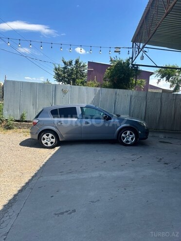Opel Astra-13