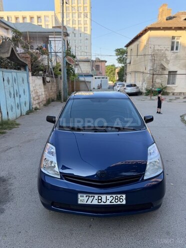 Toyota Prius-2