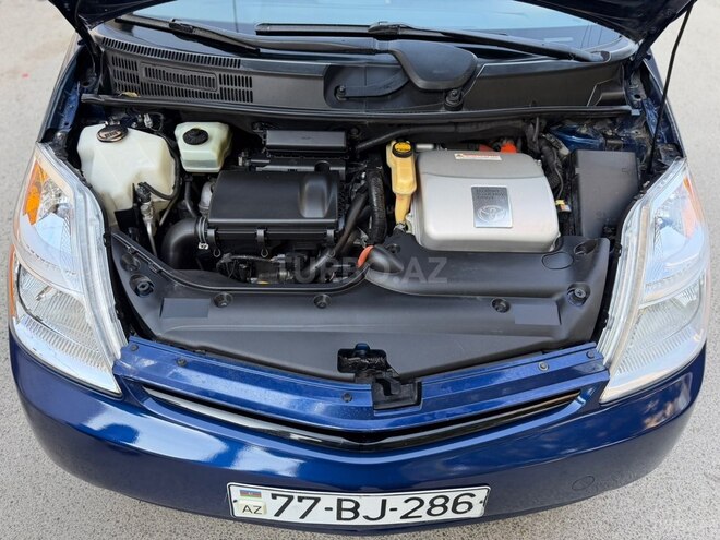 Toyota Prius-10