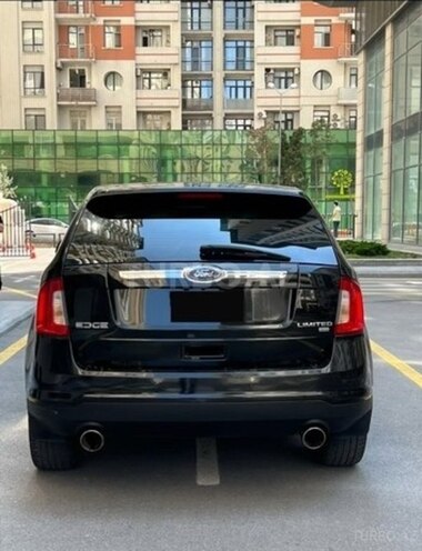 Ford Edge-6