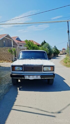 LADA (VAZ) 2107-1
