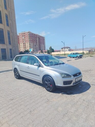 Ford Focus-2