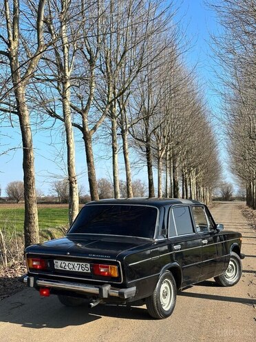 LADA (VAZ) 2106-7