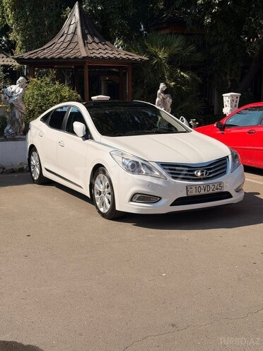 Hyundai Grandeur-1