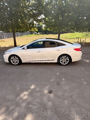 Hyundai Grandeur-8