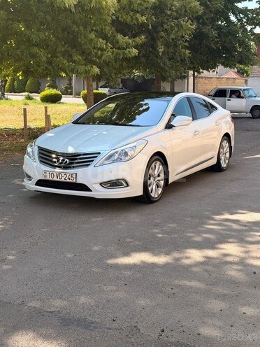 Hyundai Grandeur-13