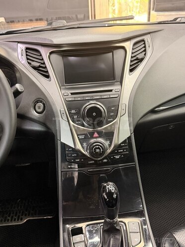 Hyundai Grandeur-20