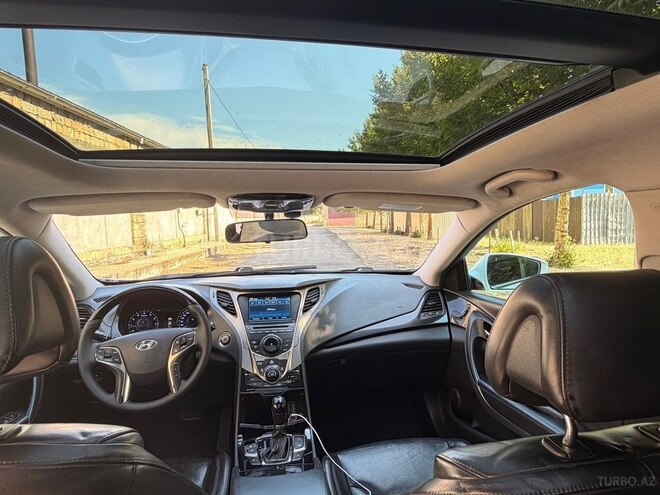 Hyundai Grandeur-16