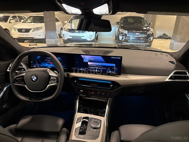 BMW 330-16