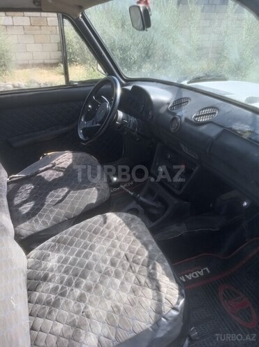 LADA (VAZ) 2106-3