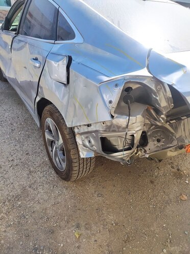 Honda Insight-8