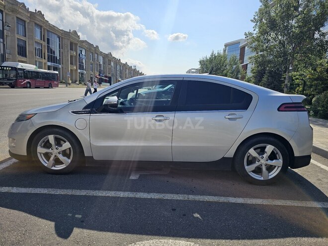 Chevrolet Volt-6