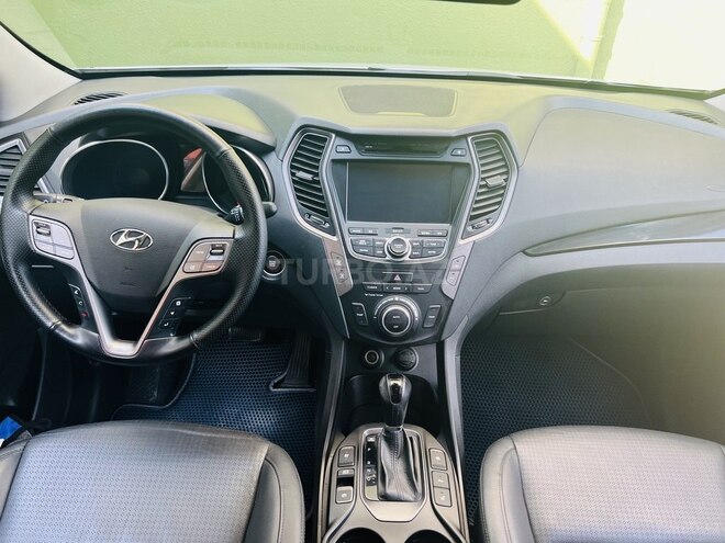 Hyundai Santa Fe-3