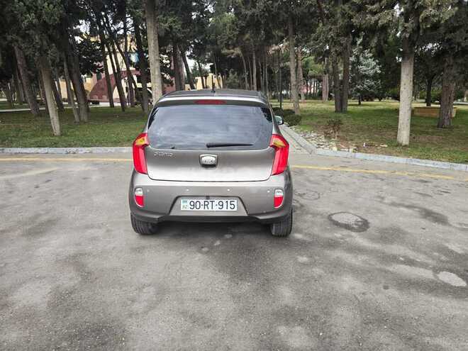Kia Picanto-11