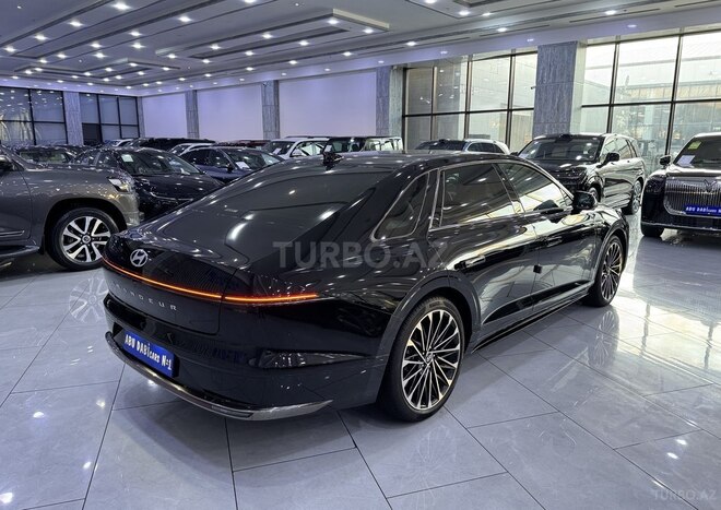 Hyundai Grandeur-5