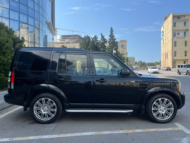 Land Rover Discovery-5