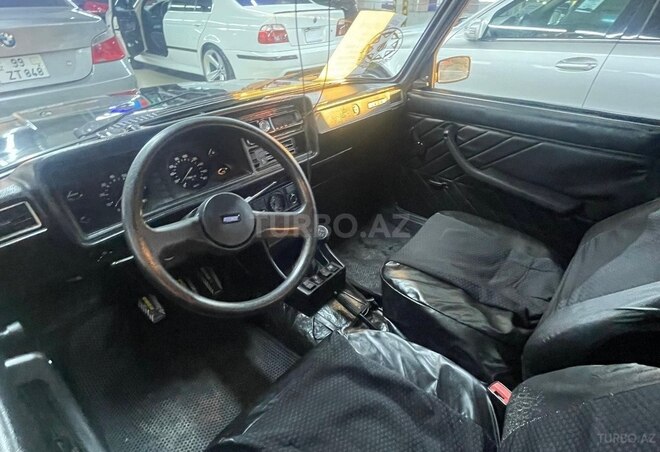 LADA (VAZ) 2107-3