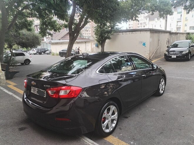 Chevrolet Cruze-8