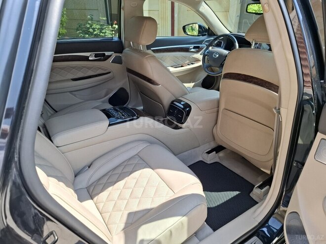 GAC Trumpchi GA8-10