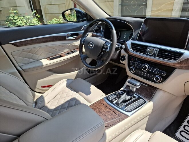 GAC Trumpchi GA8-13