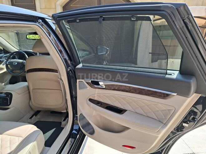 GAC Trumpchi GA8-17
