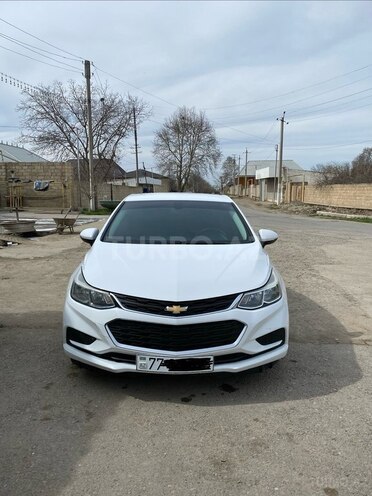 Chevrolet Cruze-1