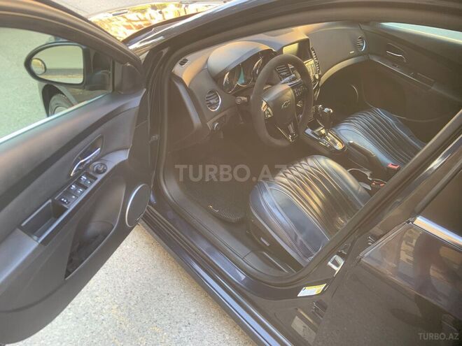 Chevrolet Cruze-8
