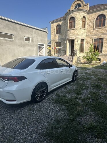Toyota Corolla-5