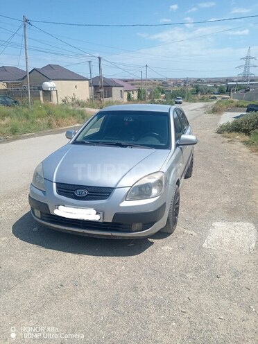 Kia Rio-3