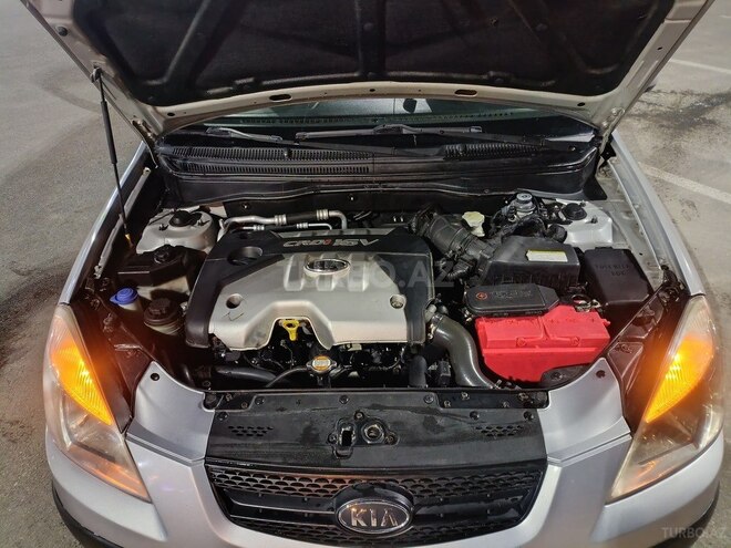 Kia Rio-10