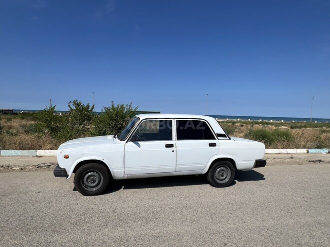LADA (VAZ) 2107-8