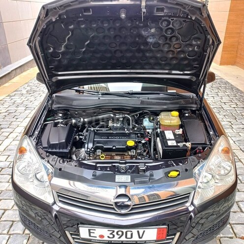 Opel Astra-16