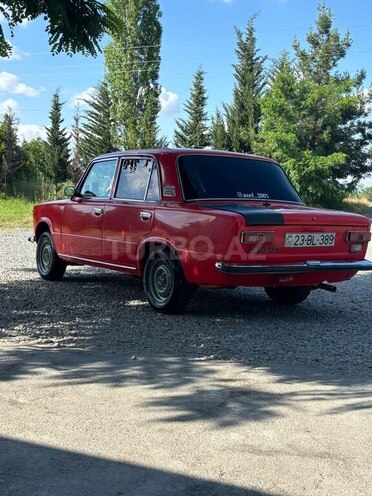 LADA (VAZ) 21011-2