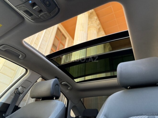 Hyundai Sonata-14