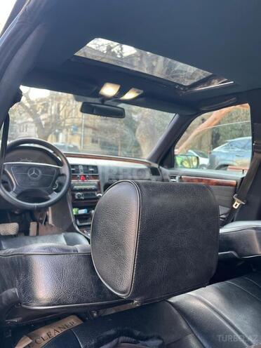 Mercedes C 230-7