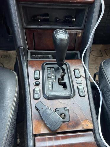 Mercedes C 230-6