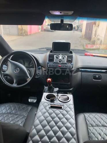 Mercedes Vito 115 CDI-11
