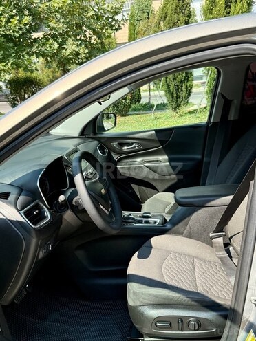 Chevrolet Equinox-8