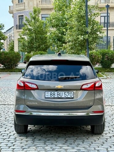 Chevrolet Equinox-4