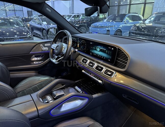 Mercedes GLE 450 4MATIC-10