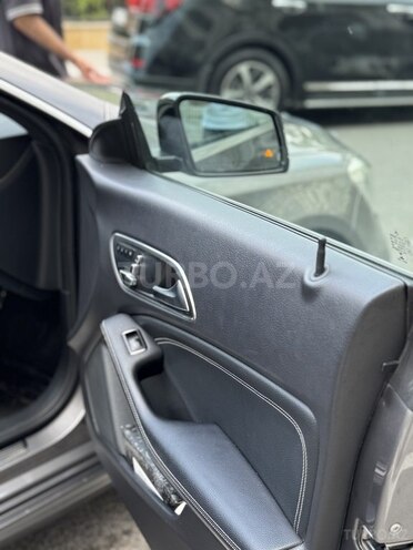 Mercedes CLA 250-7