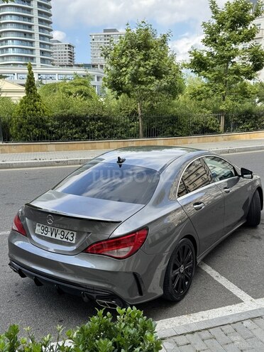 Mercedes CLA 250-4