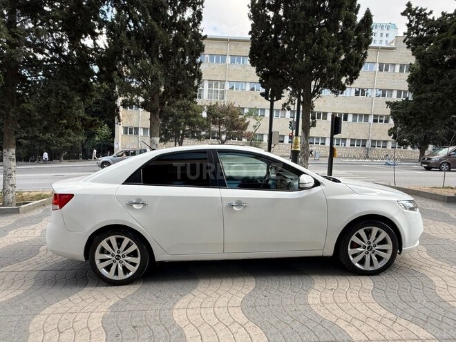 Kia Cerato-6